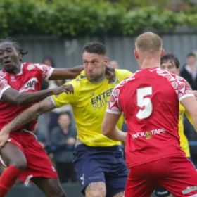 St Albans City vs Hemel Hempstead Town, 21 April 2025: match photo 5 of 14