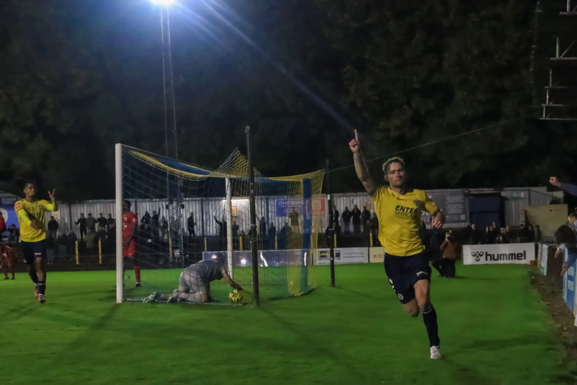 St Albans City vs Lewes, 23 September 2025: match photo 4 of 14