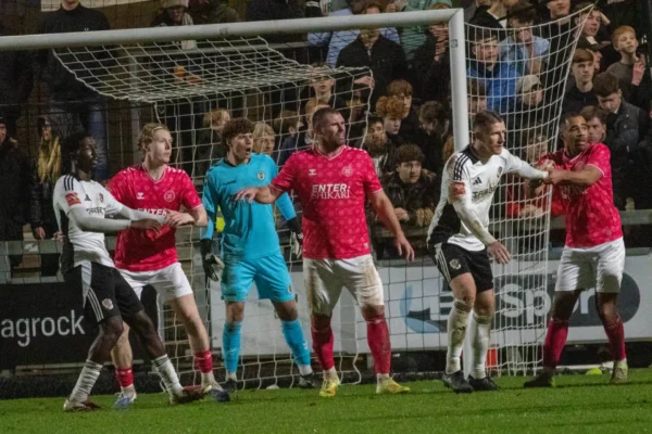 Dartford vs St Albans City, 20 December 2025: match photo 12 of 13