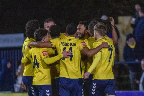St Albans City vs Wingate & Finchley, 27 December 2025: match photo 7 of 13